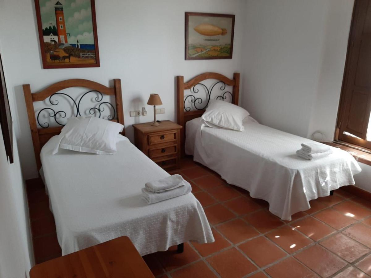Finca Rural La Canera 16 Huespedes Seville Ngoại thất bức ảnh